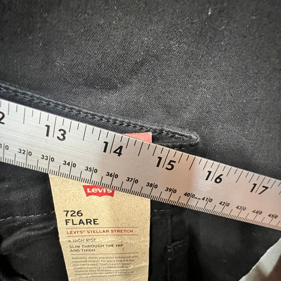 NWT Levi's 726 Flare Denim‎ Black Jeans Retro 70's Boho Hippie Women Size 32x32 - Picture 7 of 12